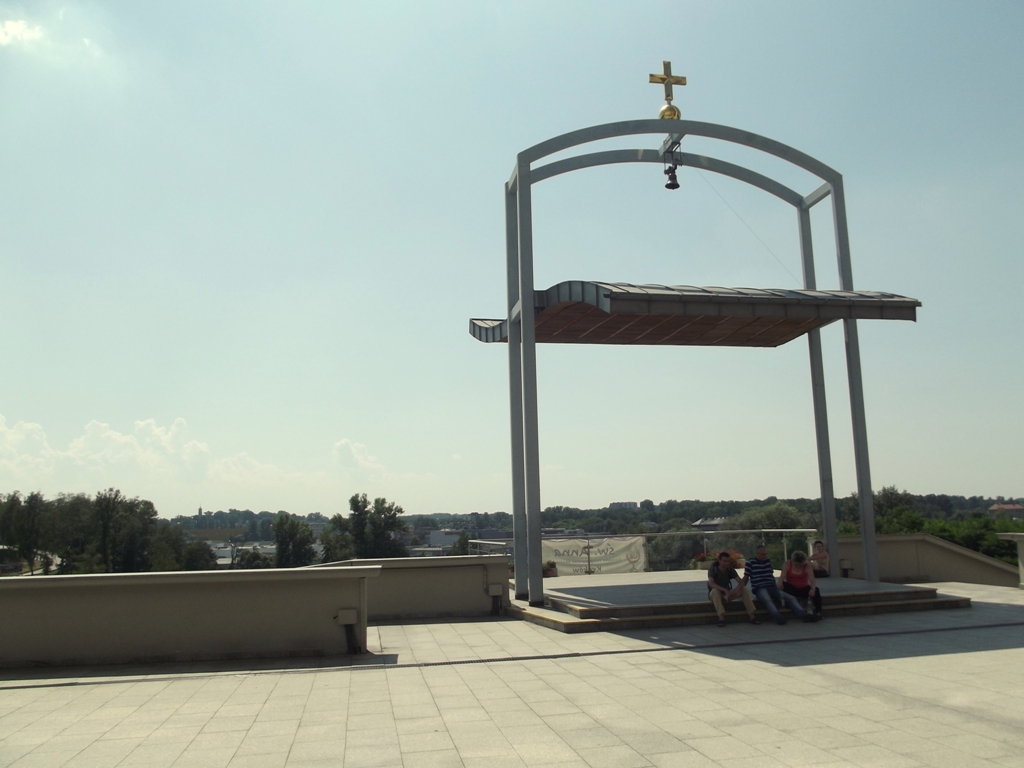 Łagiewniki. Tu są nie tylko szczątki św. Faustyny, ale przede wszystkim jest ona sama