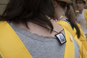 Czy to prawda, że noszenie szkaplerza skraca czyściec?