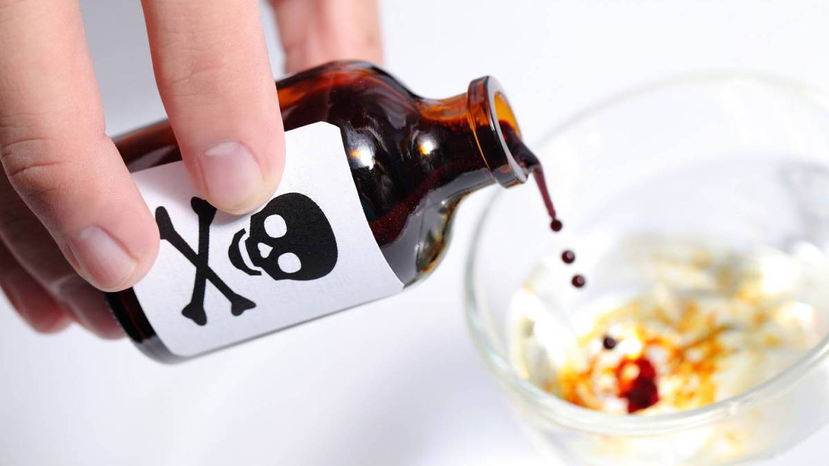 web-adding-poison-toxic-faith-sfamphoto-shutterstock
