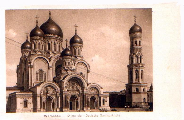 Sobór Aleksandra Newskiego na Placu Saskim w Warszawie. Zdjęcie z lat pierwszej wojny światowej, kiedy świątynię zamieniono na niemiecki kościół garnizonowy.