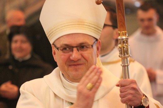 Biskup Jacek Kiciński w dniu sakry, fot. Wojtas2610/Wikipedia