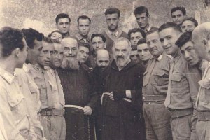 Jak ojciec Pio ochronił swój klasztor przed bombardowaniami podczas wojny