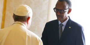 Franciszek przeprosił za grzechy Kościoła podczas ludobójstwa w Rwandzie