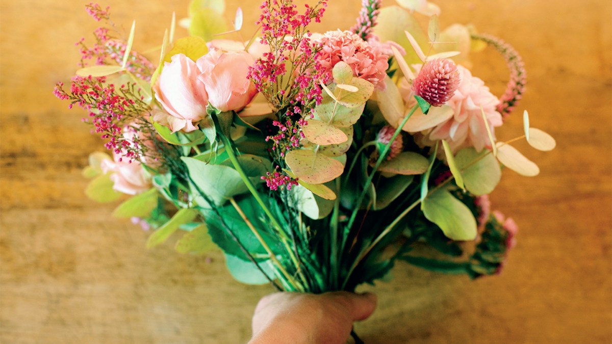 Faire son bouquet de mariée soi-même