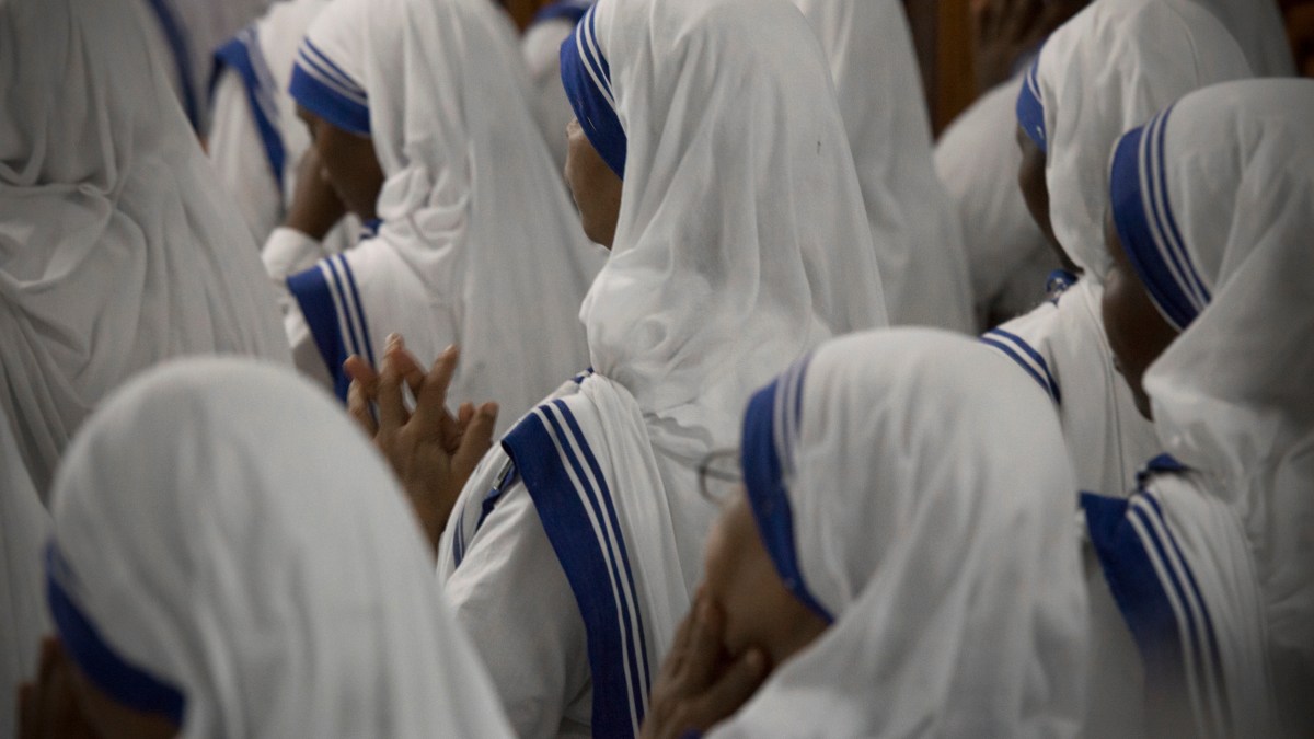 Mass of Thanksgiving for Saint Mother Teresa in Calcutta