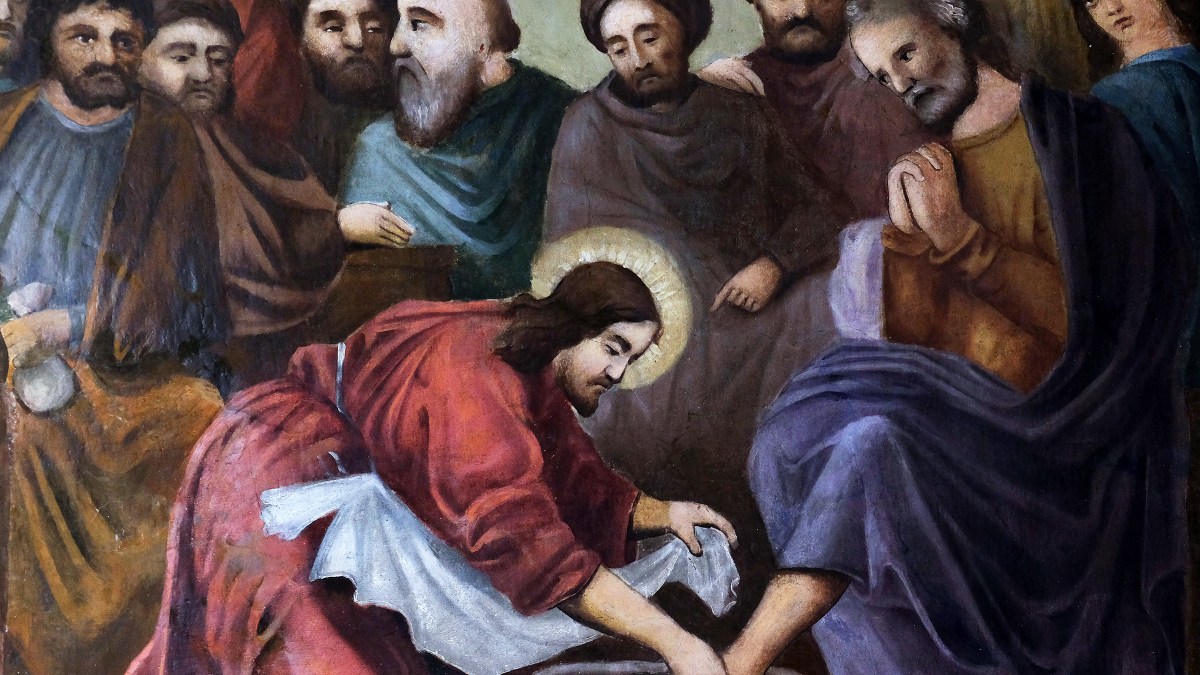 WEB-FOOTWASHING-JESUS-DISCIPLES-Zvonimir-Atletic-Shutterstock_359311274