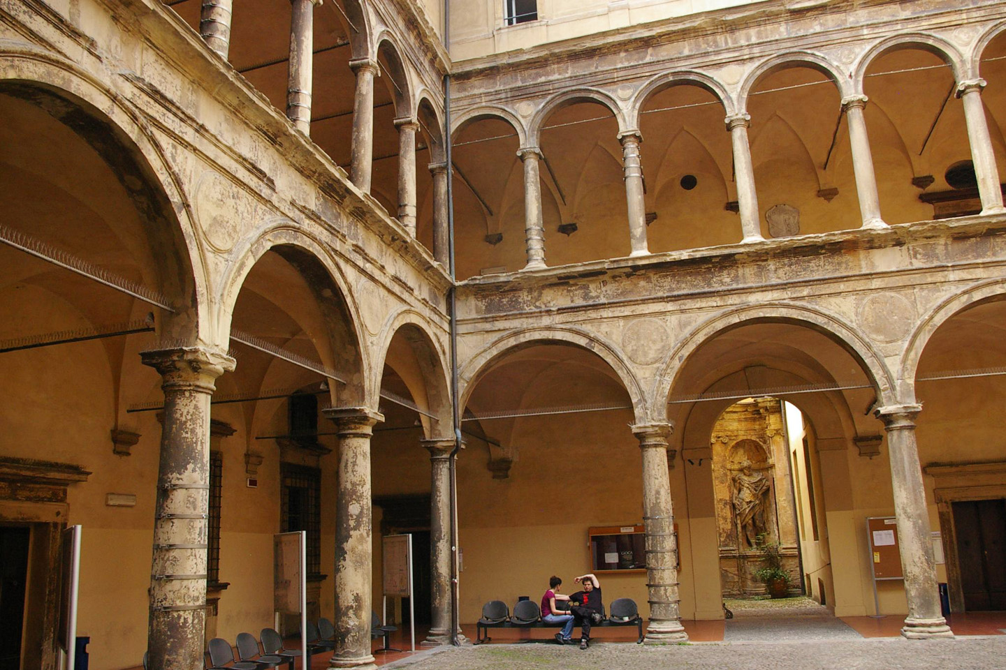 web-the-university-of-bologna-david-bramhall-cc
