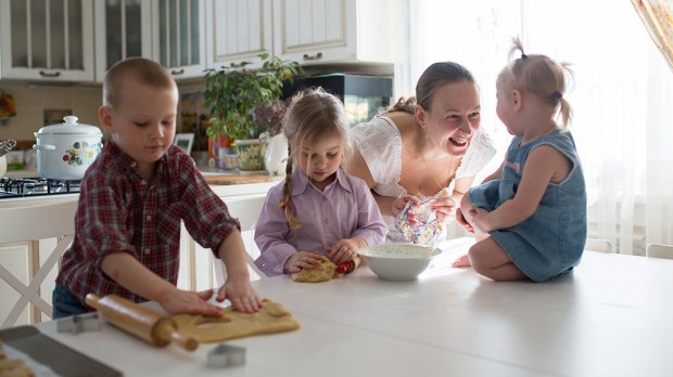 WEB3 THREE CHILD MOTHER KITCHEN Natalia Lebedinskaia-Shutterstock