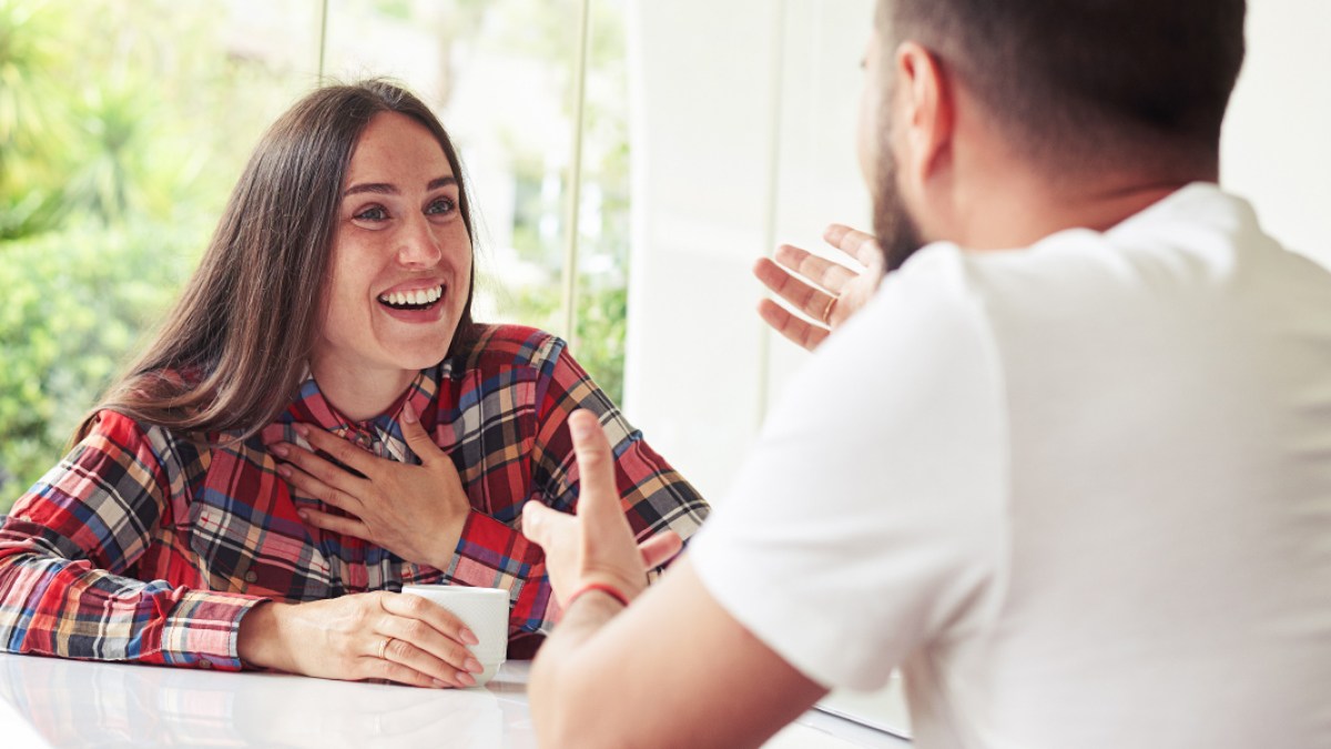web3-woman-man-talking-people-smile-artfamily-shutterstock