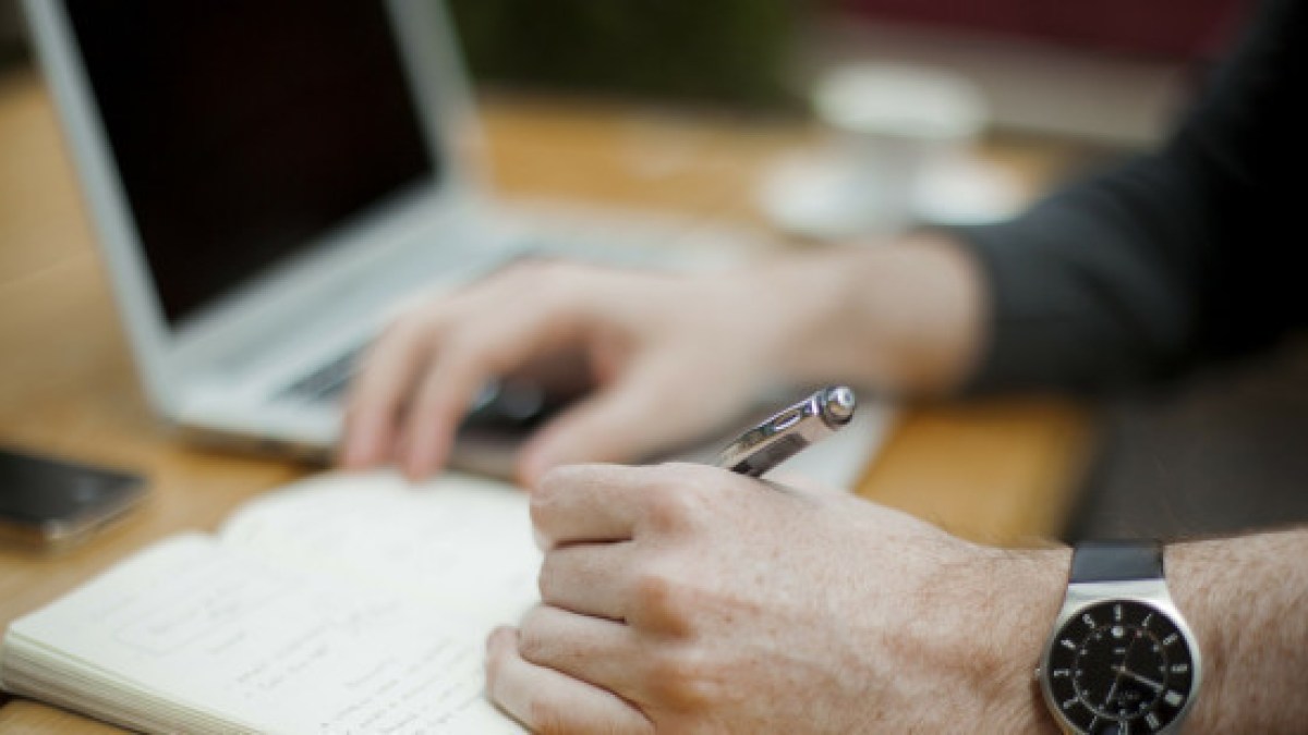 writing-336370_1920