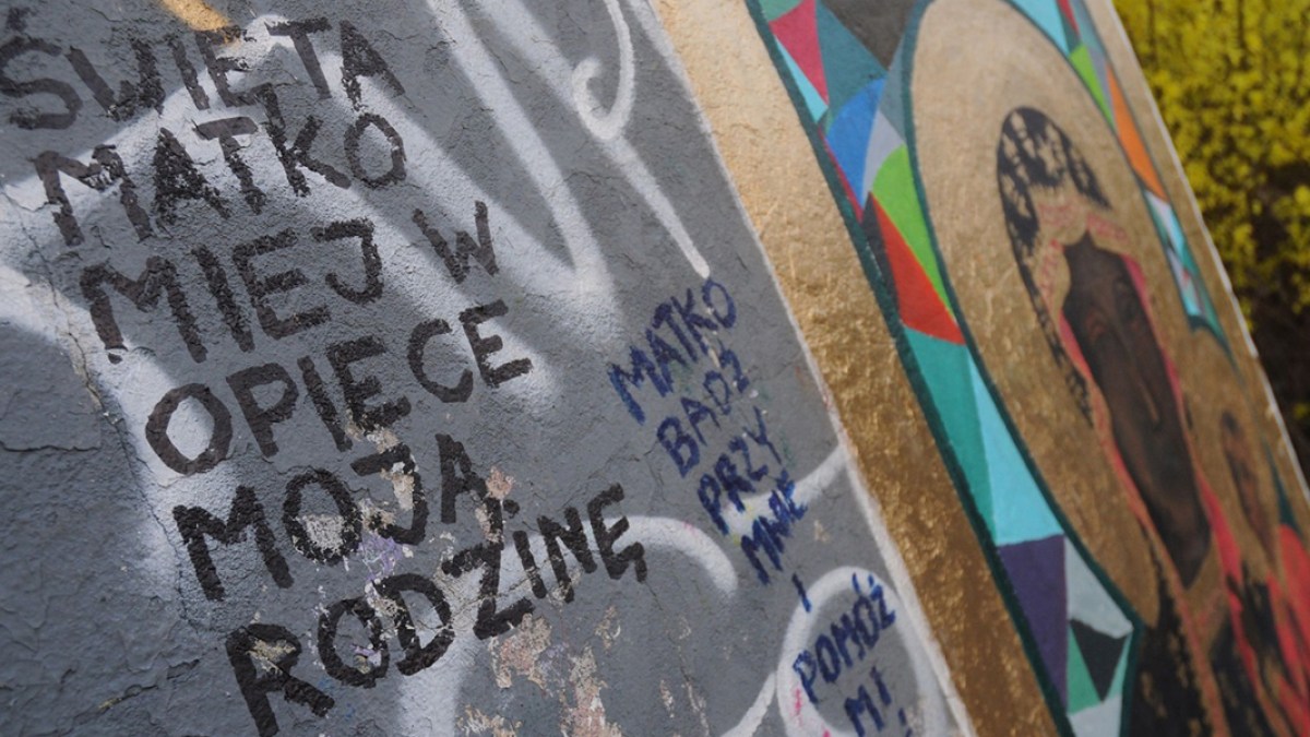 web3-holy-mary-graffiti-mural-jakub-wosik-reporter