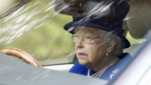 web3-queen-elizabeth-jaguar-driver-kent-media-rex-shutterstock-east-news