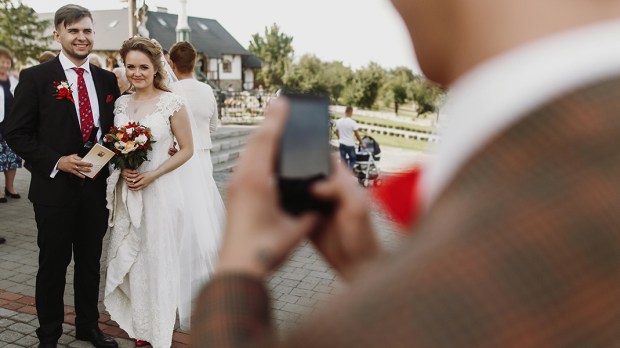 web3-wedding-day-marriage-smartphone-photo-shutterstock