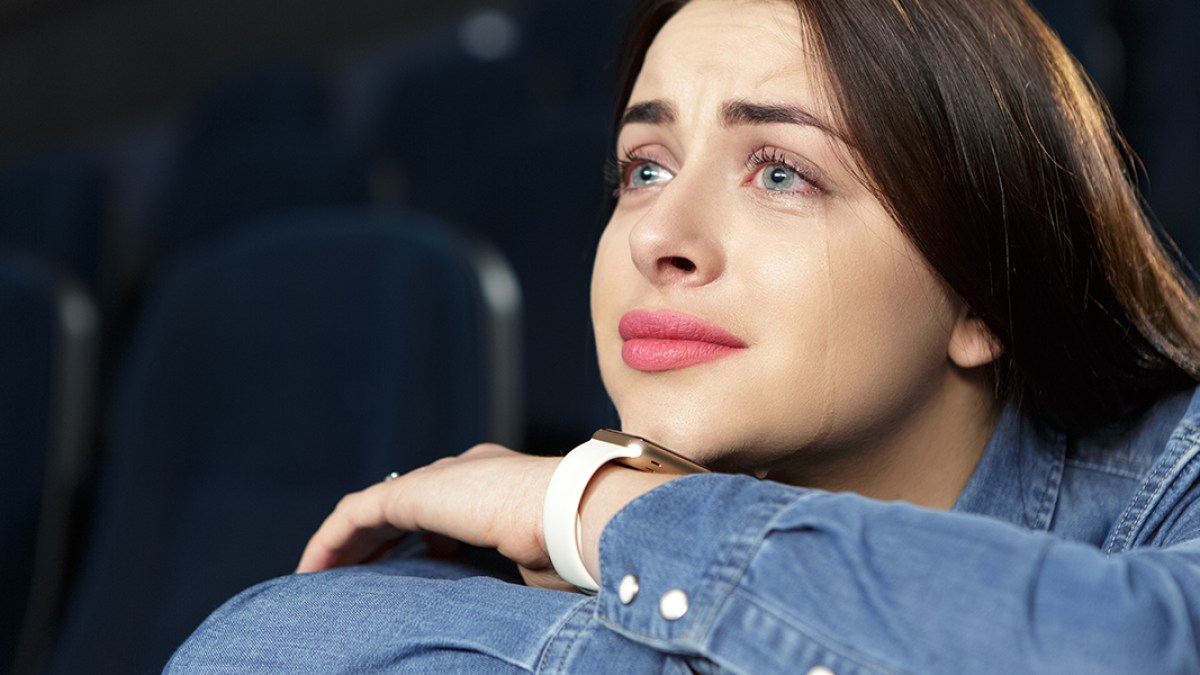 web3-woman-girl-crying-cinema-nestor-rizhniak-shutterstock