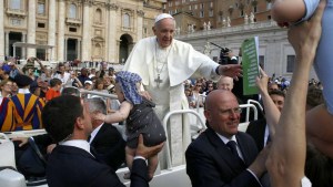Matki przekazują papieżowi raport