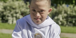 Pierwsza komunia Michałka. Zespół Downa nie jest żadną przeszkodą