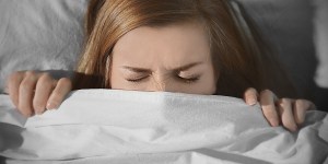 Bezsenność: jak sobie z nią radzić? 15 rad od ekspertów