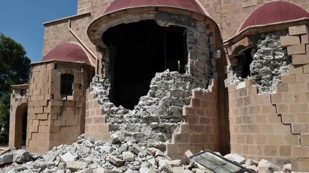 web3-kos-greek-island-church-earthquake-afp-east-news