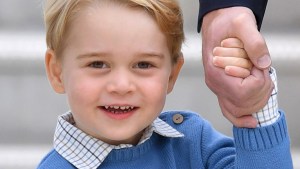 Książe George na lotnisku Victoria