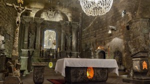Kaplica św. Kingi w Wieliczce – największa podziemna świątynia na świecie!
