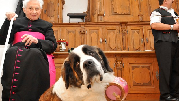 OTTO,MONSIGNOR GEORG RATZINGER