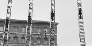 Paweł VI błogosławi strażaków