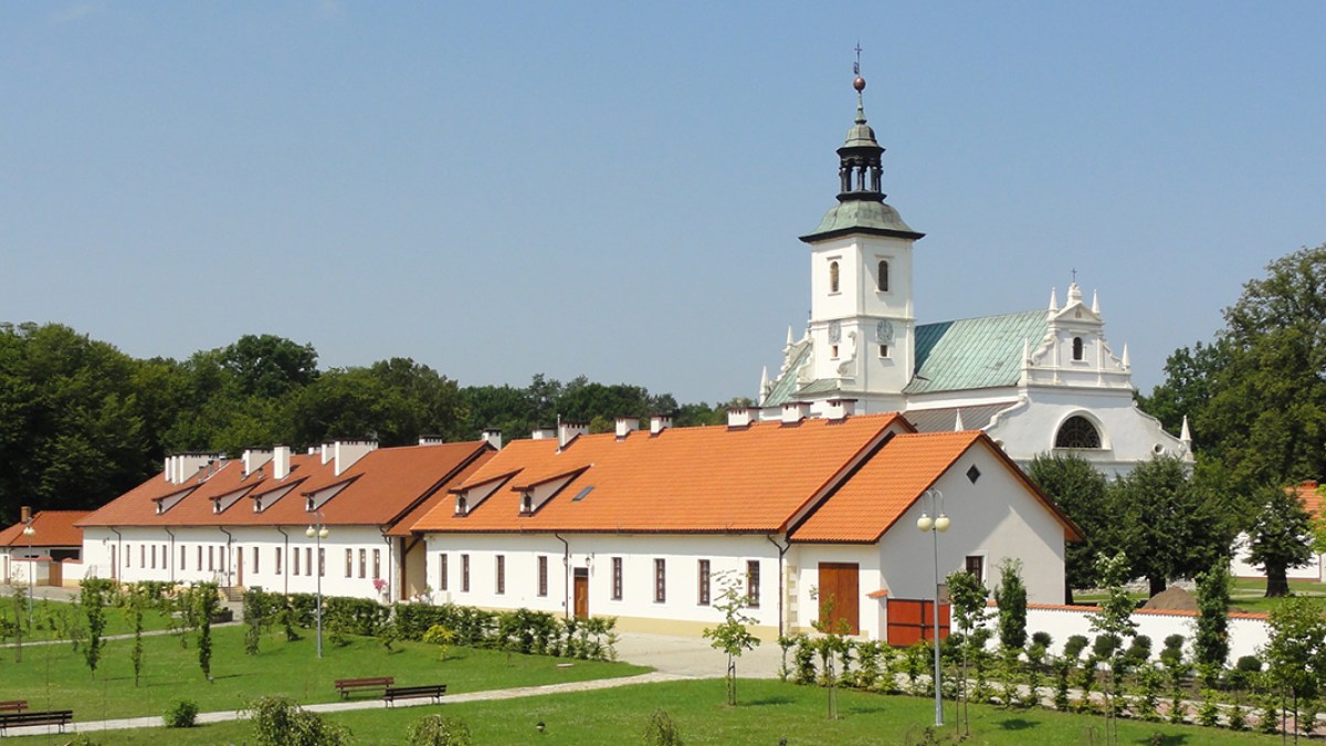 NAJPIĘKNIEJSZE KLASZTORY W POLSCE