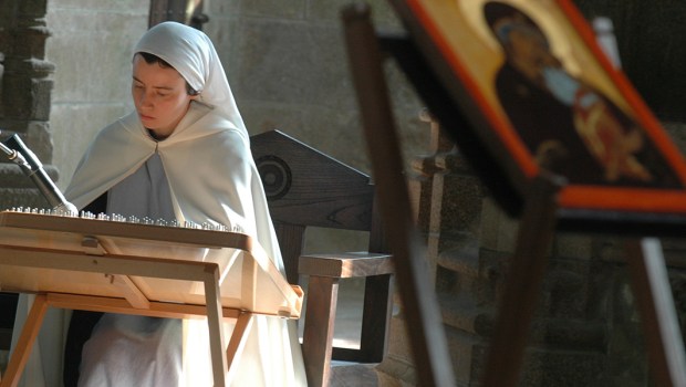 NUN,COMMUNITY OF JERUSALEM