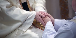 Żonaty Czech księdzem? Zgodził się na to Benedykt XVI