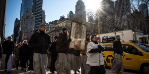 Nowy Jork wspomina Świętych Młodzianków