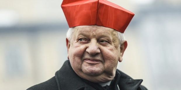 KARDYNAŁ STANISŁAW DZIWISZ