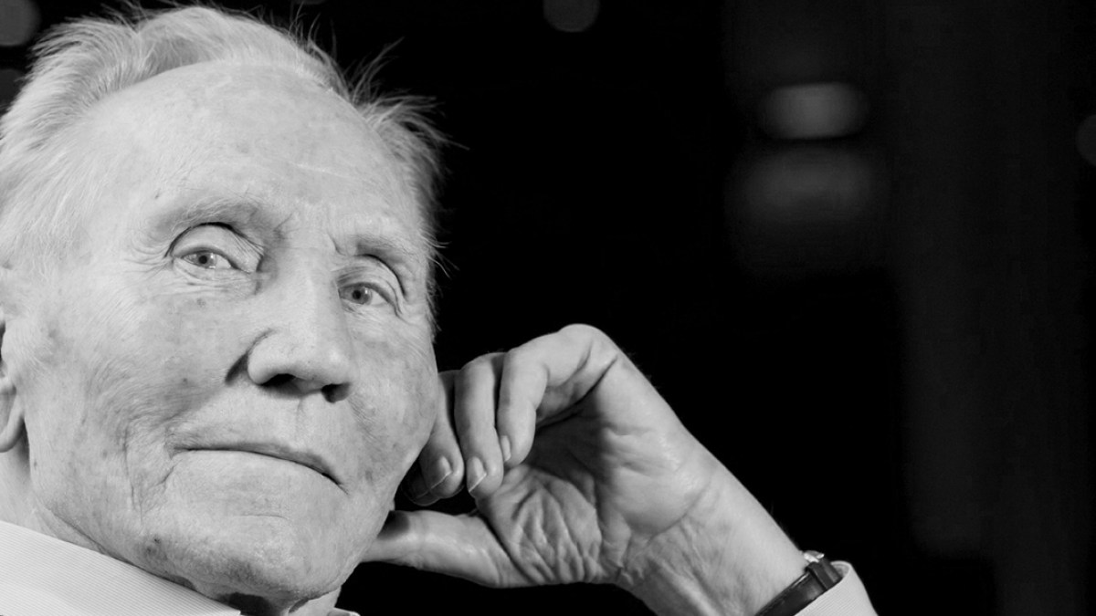 KAZIMIERZ PIECHOWSKI NIE ŻYJE