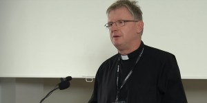 Czy ks. Piotr Glas jest egzorcystą? Wyjaśniamy zamieszanie i komunikat Episkopatu