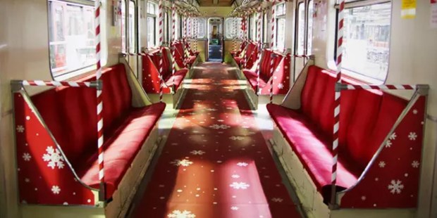 MIKOŁAJKOWE METRO W WARSZAWIE