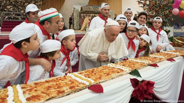 POPE FRANCIS,PIZZA