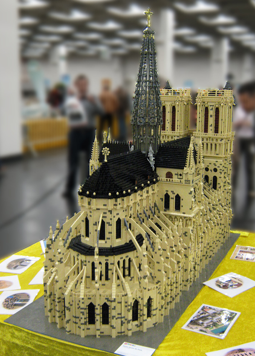 LEGO Notre Dame de Paris