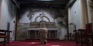 W Iraku i Syrii „umiera jedna z najstarszych wspólnot chrześcijańskich” [WYWIAD]