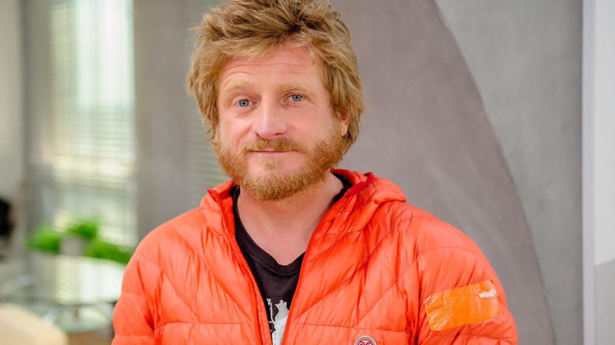 TOMASZ MACKIEWICZ