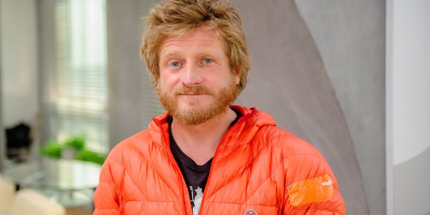 TOMASZ MACKIEWICZ