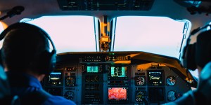 Tlen się kończył, więc pilot przyspieszył i wyprzedził śmierć dziecka