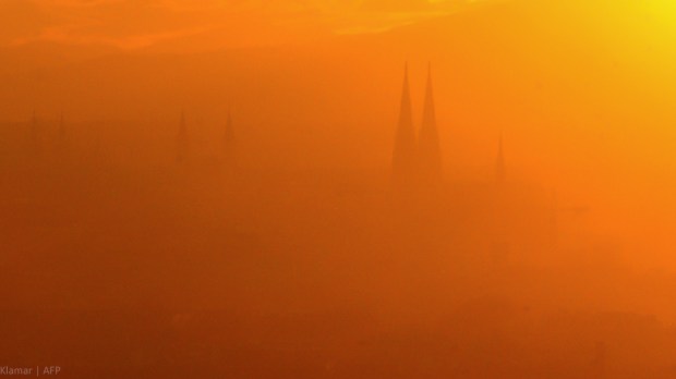 VIENNA,CATHEDRAL,SUNSET