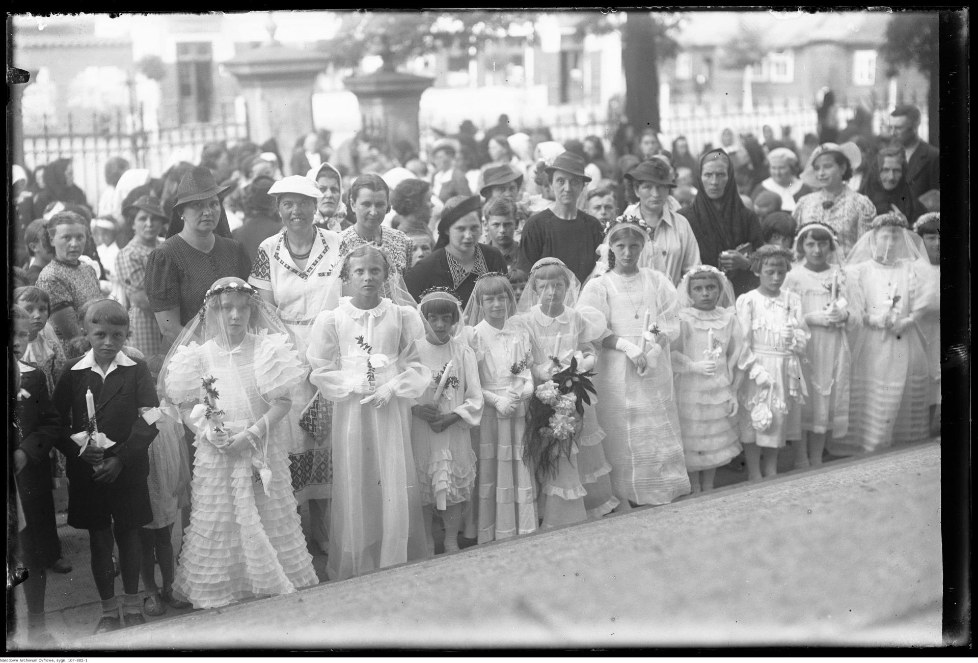 MODA KOMUNIJNA