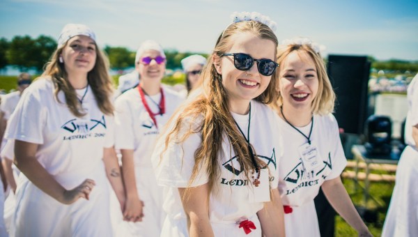 LEDNICA 2000 "JESTEM"