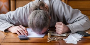 Dwie raty do upadku. Jak Polacy wpadają w długi