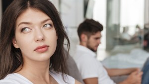 YOUNG,WOMAN,ARGUMENT
