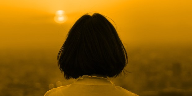 WOMAN