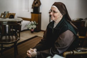 „Nie możemy być starymi pannami pod habitem”. Rozmowa o m. Elżbiecie Róży Czackiej