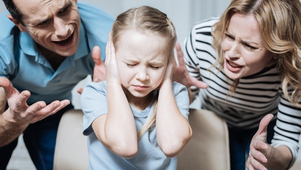 NIE KRZYCZ NA DZIECKO