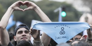 Argentyna podjęła decyzję w sprawie aborcji. #ValeTodaVida, czyli „Całe życie jest ważne”