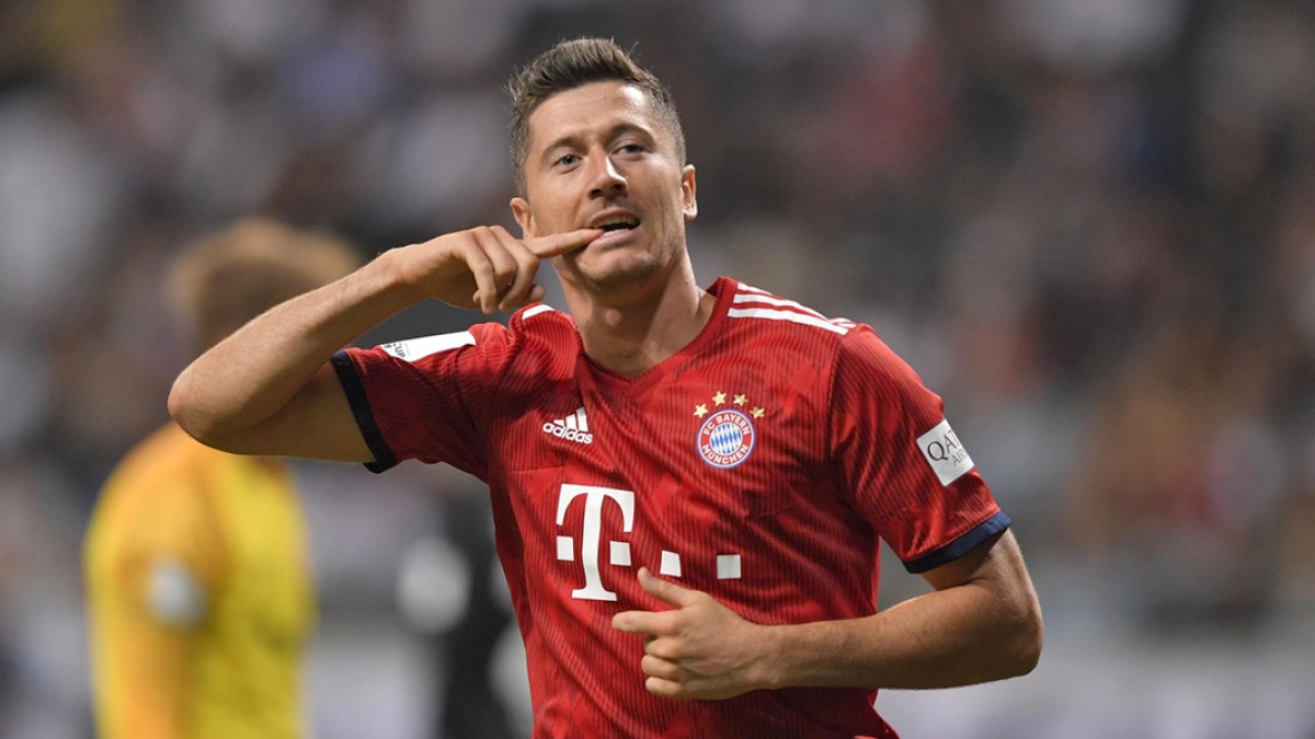 ROBERT LEWANDOWSKI